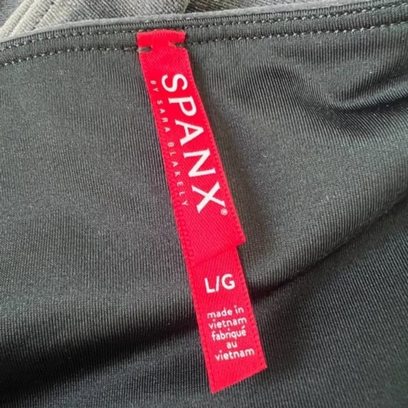 Spanx Velvet Leggings Silver Chrome Size Large - Picture 3 of 6